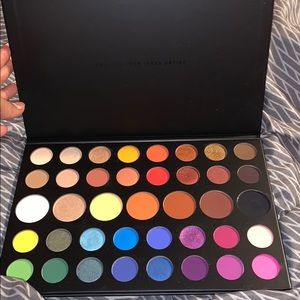 Morphe x James Charles palette